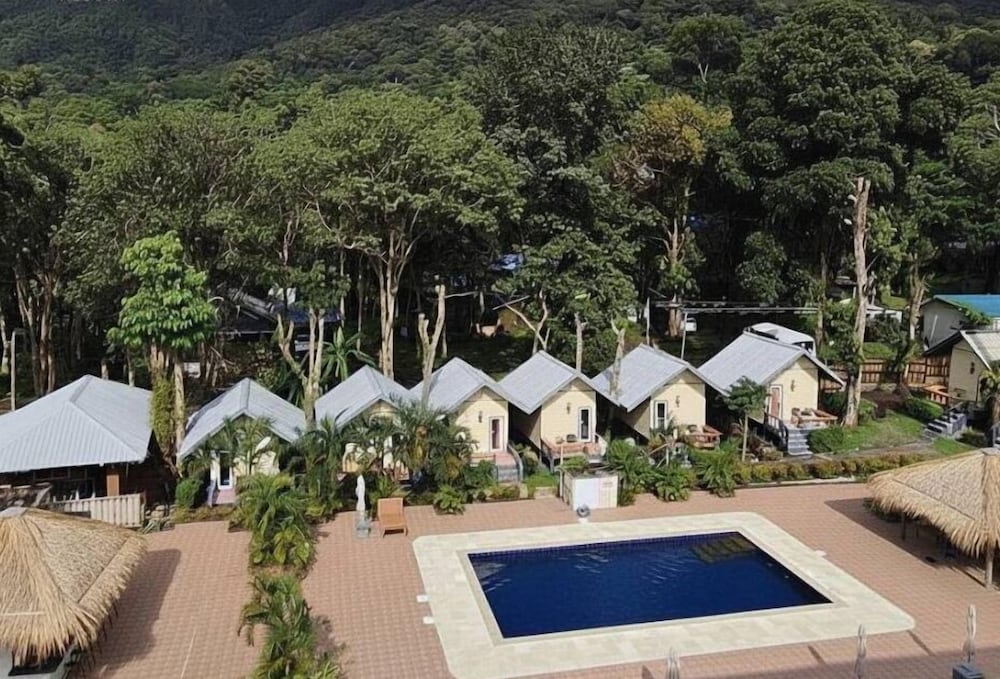 Chang Life Resort