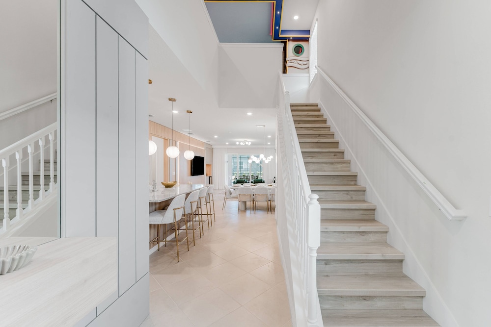 Amazing 7 bd Summerkitchen Gameroom