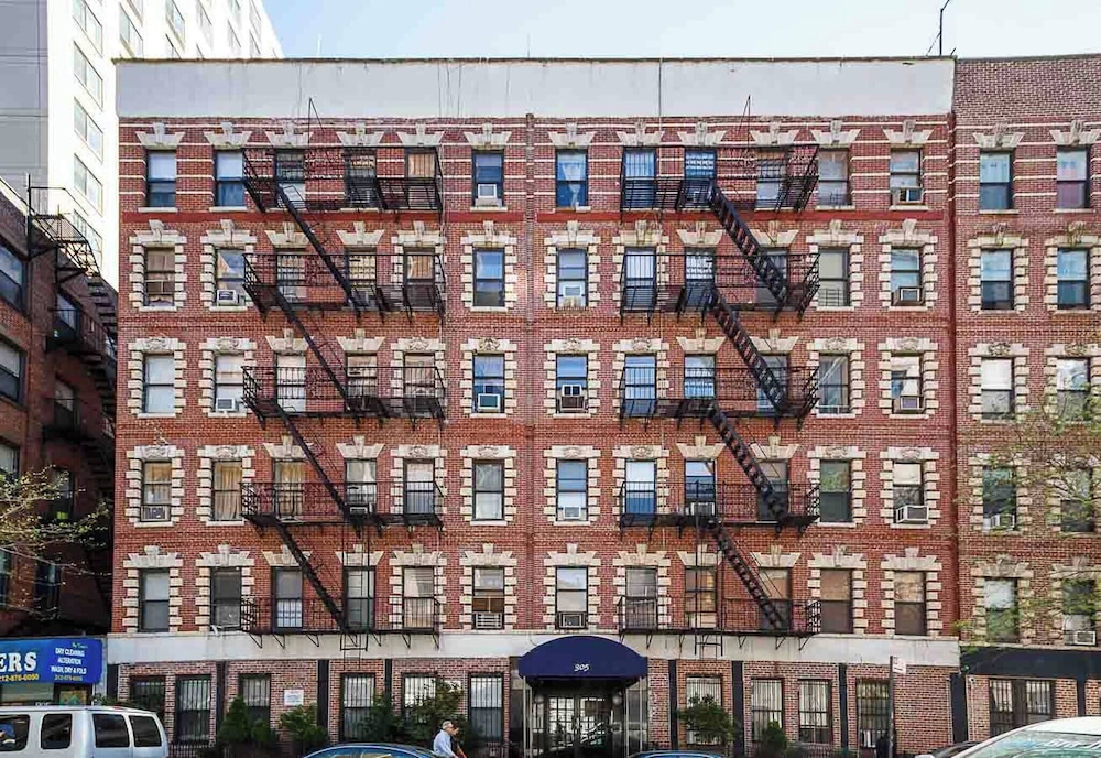 Stylish One Bedroom Apt on UES