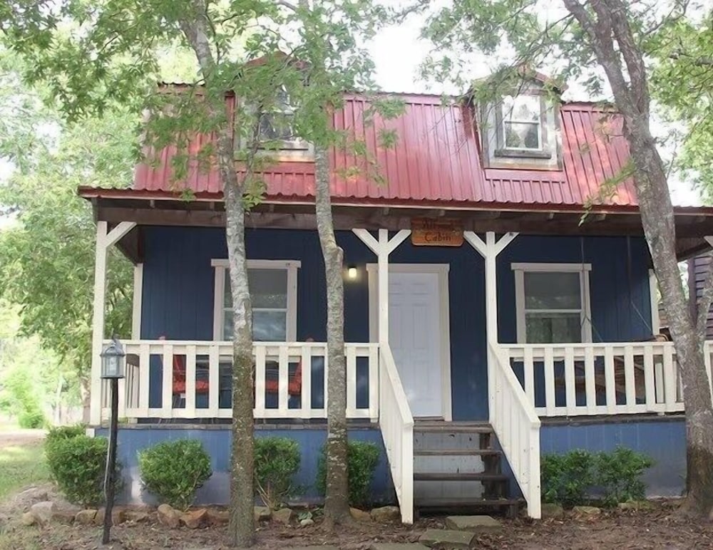 Mendelbaum - Almond Cabin 2 Bedroom Cabin