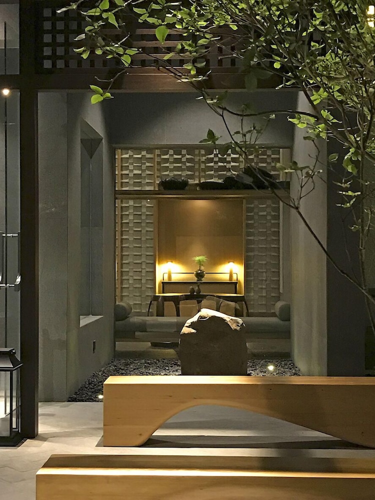 The Lucid Resort
