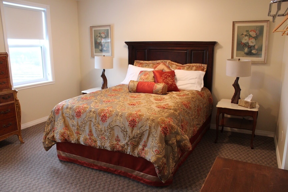 Honeycomb Bed & Breakfast