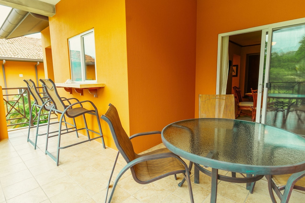CR Luxury Veranda 7B 2 Bdrm