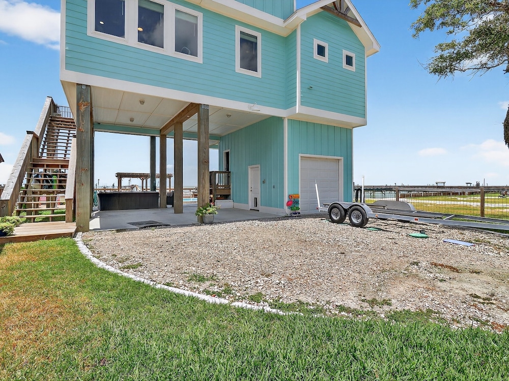 Coastal Vibes Rp230 3 Bedroom Home