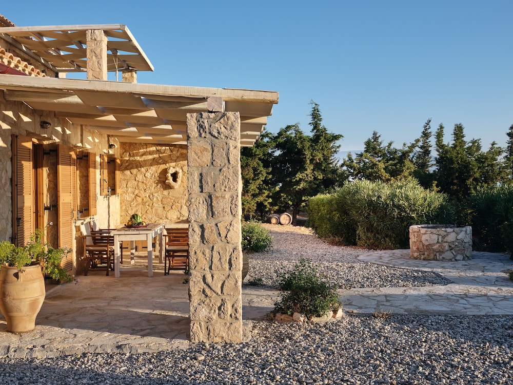 Blue Caves Villas