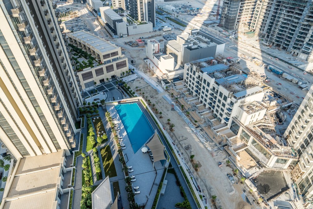 Primestay - Creekside Residences - Creek