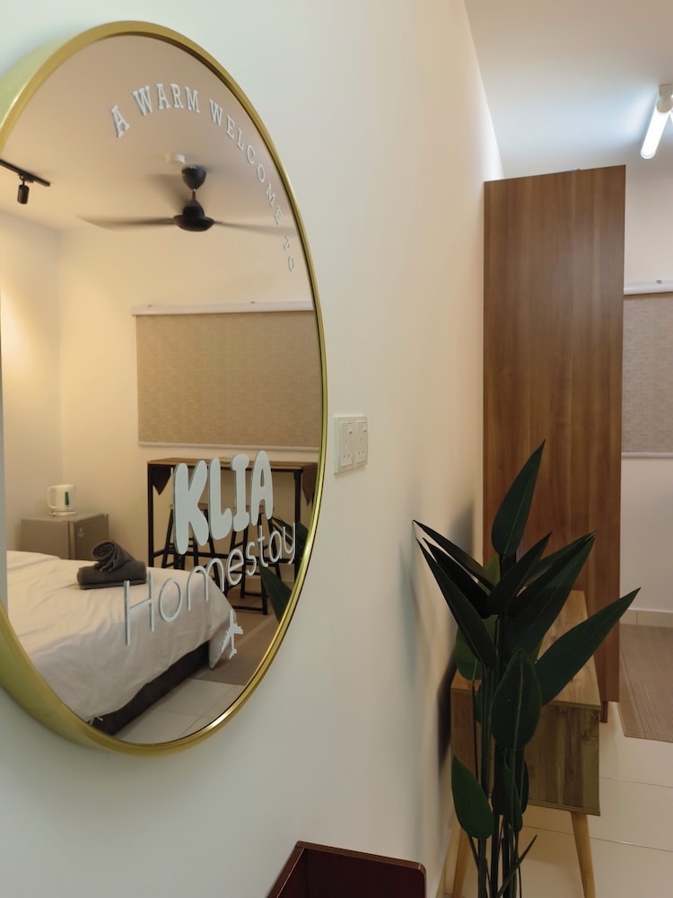 KLIA AIRPORT HOMESTAY 88