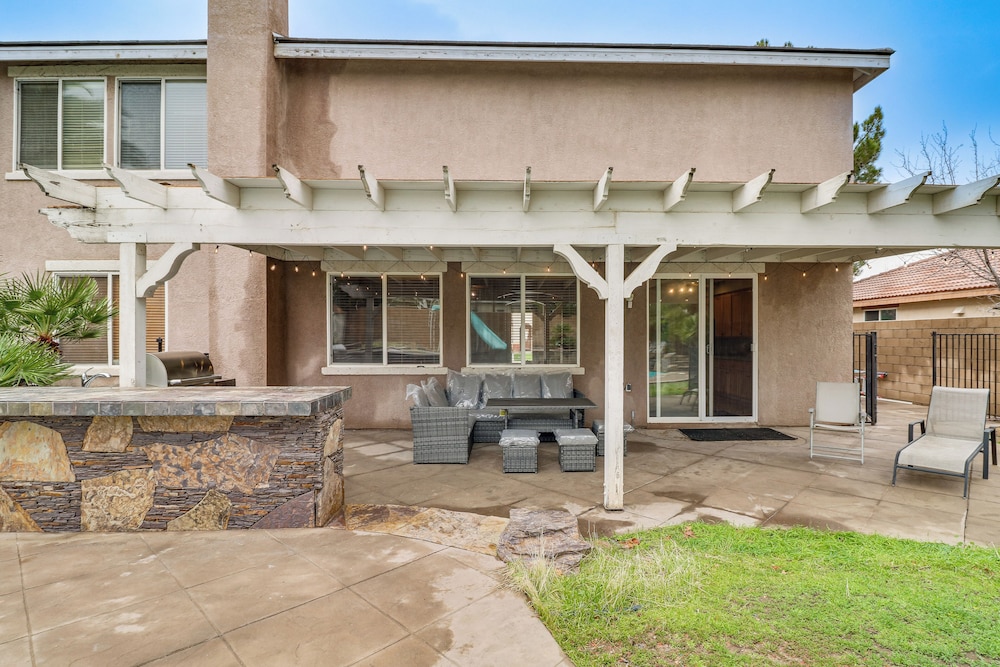Pool, Patio & Games! Suburban Home in Palmdale