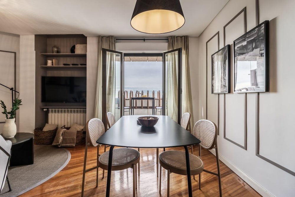 Lineal - 2 Bedrooms and Balcony in Goya
