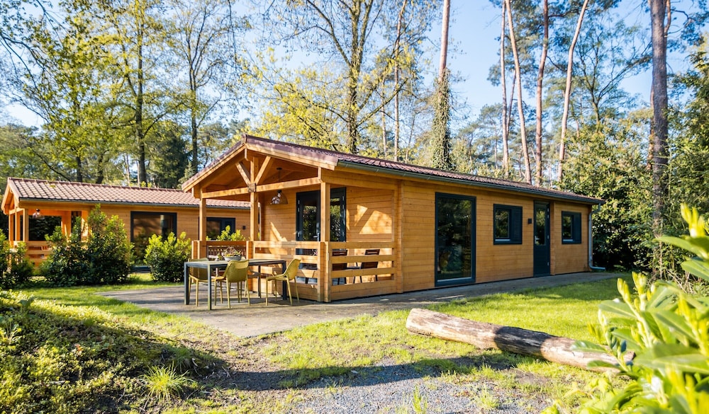 Holiday Home in Markelo Near Forest & Pool