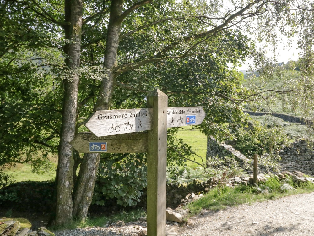 21 Entry Lane