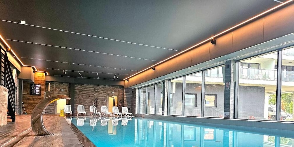 Apartament Glamour z basenem - 365PAM
