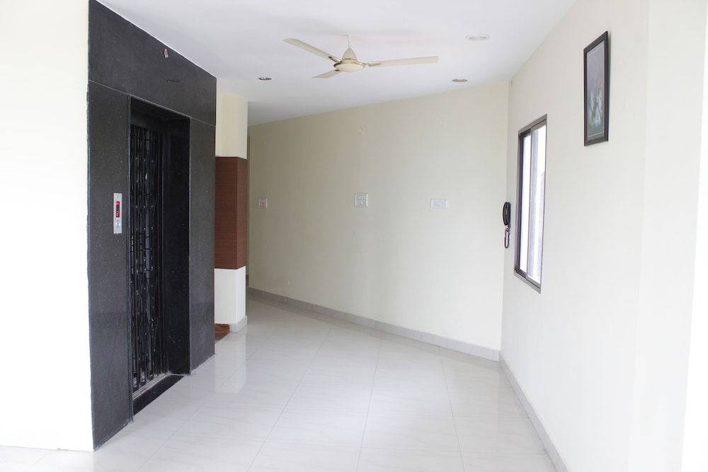 Hotel Neem Tree