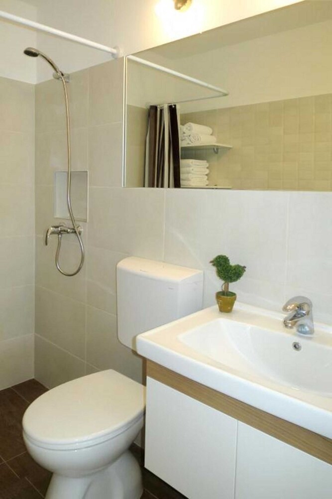Charming Apartments Tome With Pool
