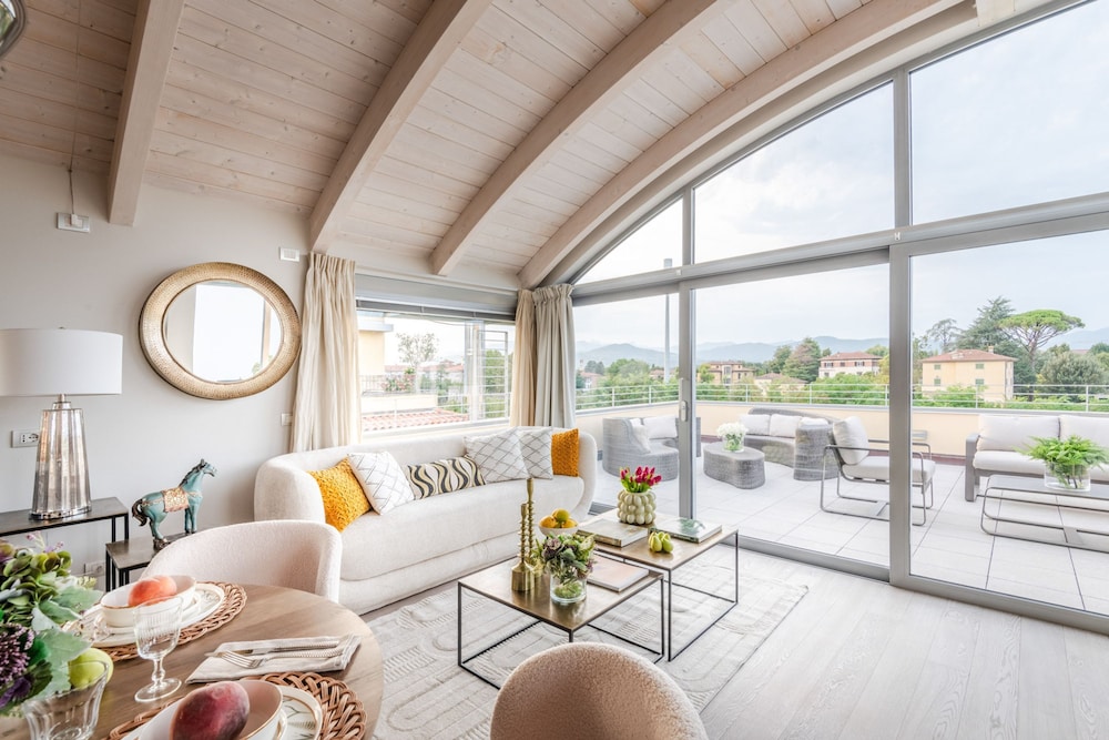 Luce Terrace Penthouse