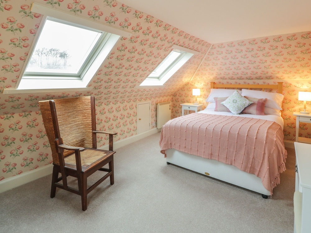 Maisie's Cottage