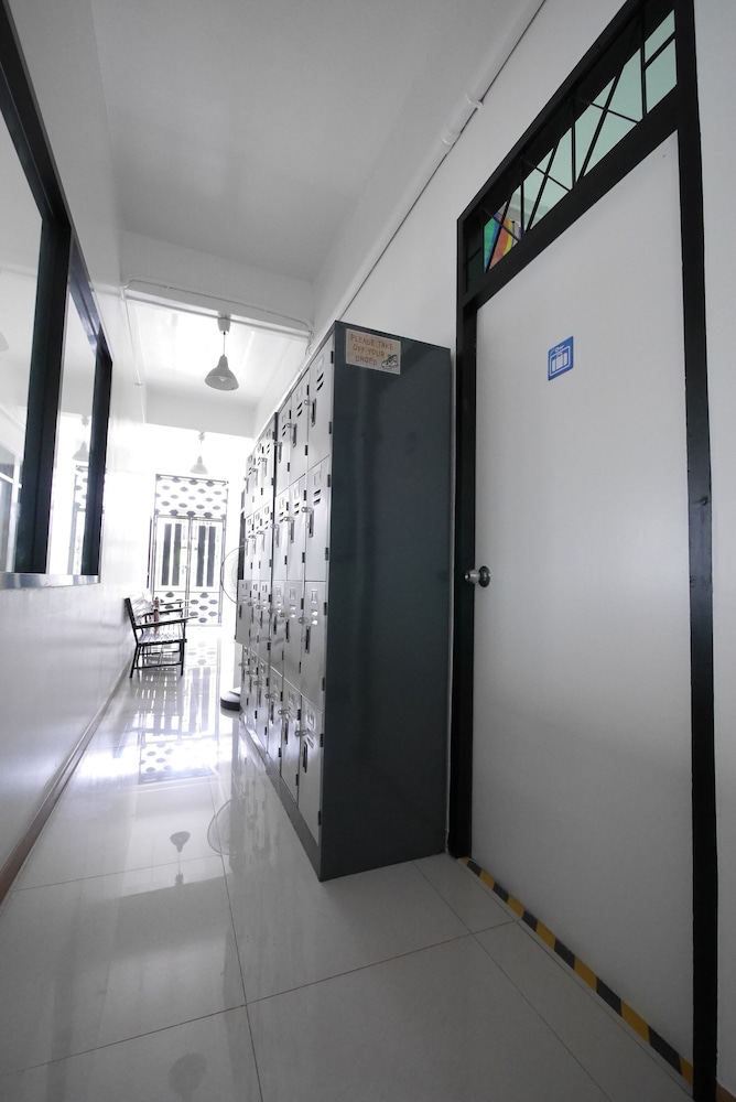 Lee Home Bangkok