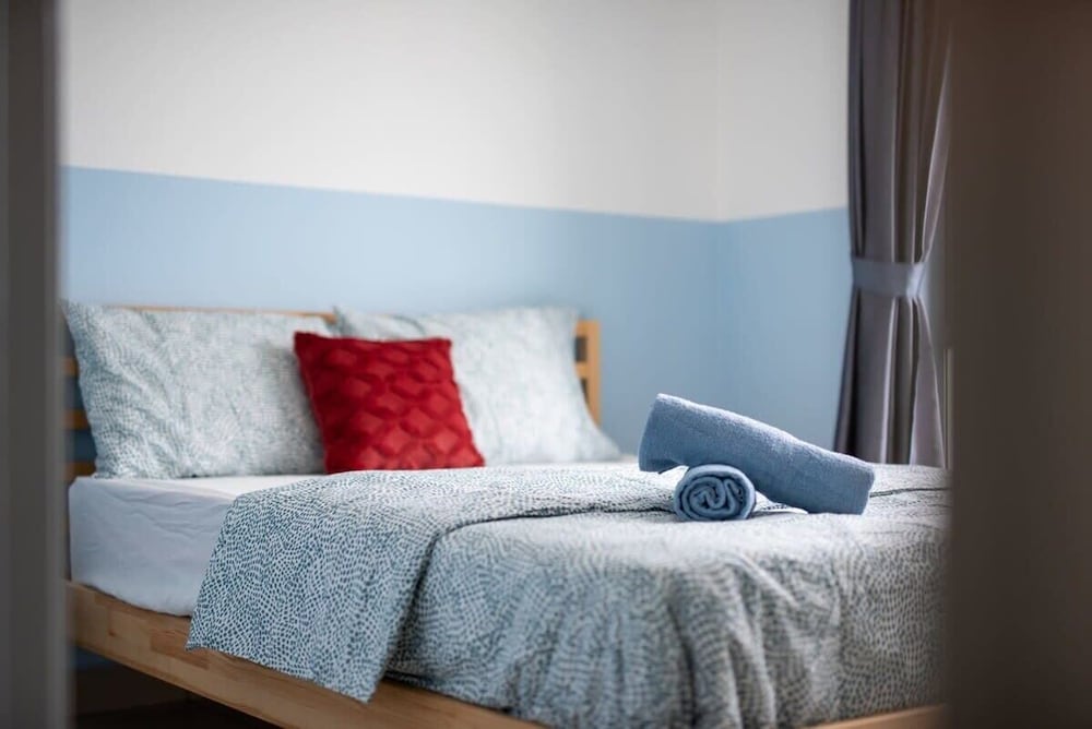 Bright & Modern 3BR Suite, Free Parking