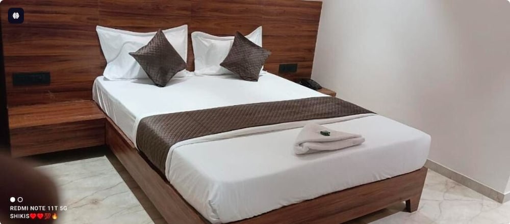 Aatithya Residency