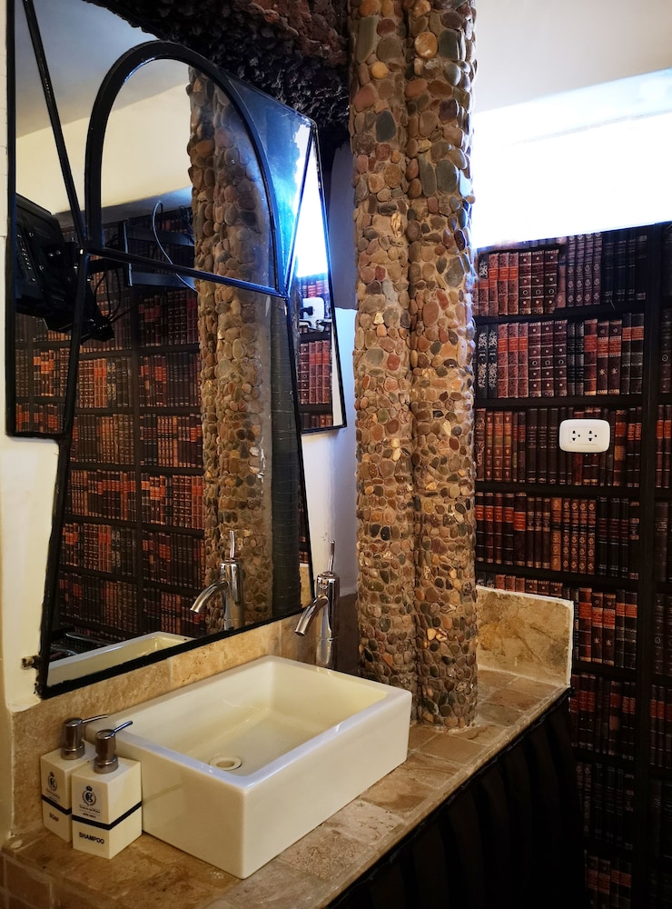 Photo 17