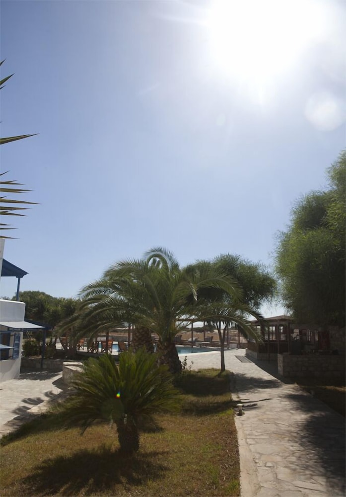 Aeraki Studios & Apartments photo 5