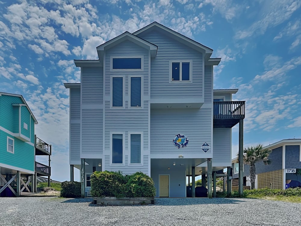 The Salty Spot by Topsail Realty