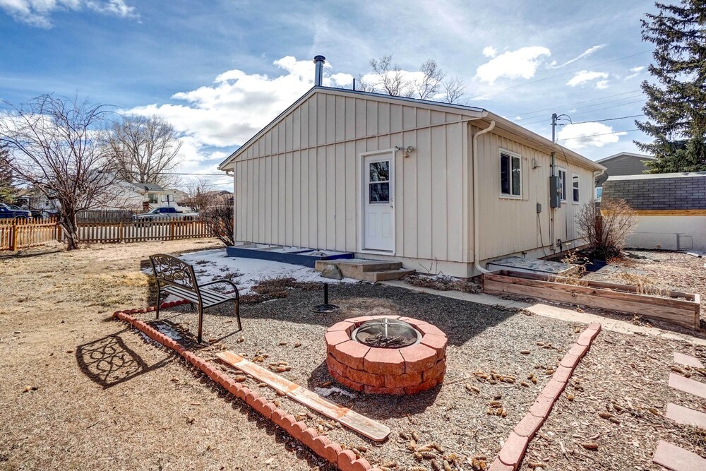 Laramie Vacations - Laramie Vacation Rental: 2 Mi to Downtown! - Property Image 4