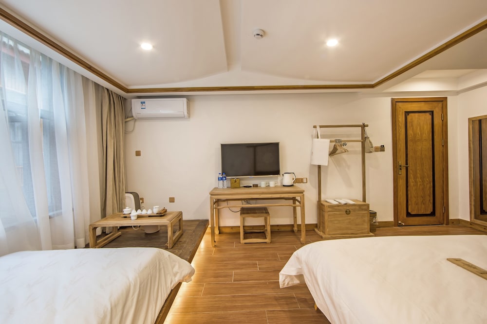 Photo 57