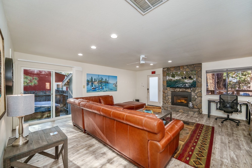 The Azure Tahoe Cabin 3 Bedroom Home