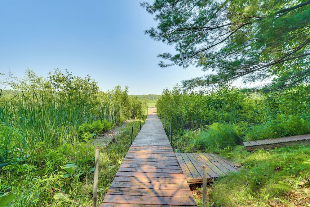 Private Boat Dock: Lake Wapogasset Retreat!