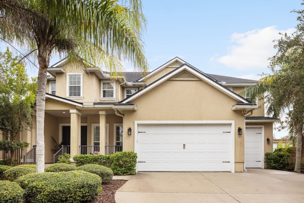 Vilano Villa Near Beach w Saltwater Pool Spa Game Room Built-in Grill