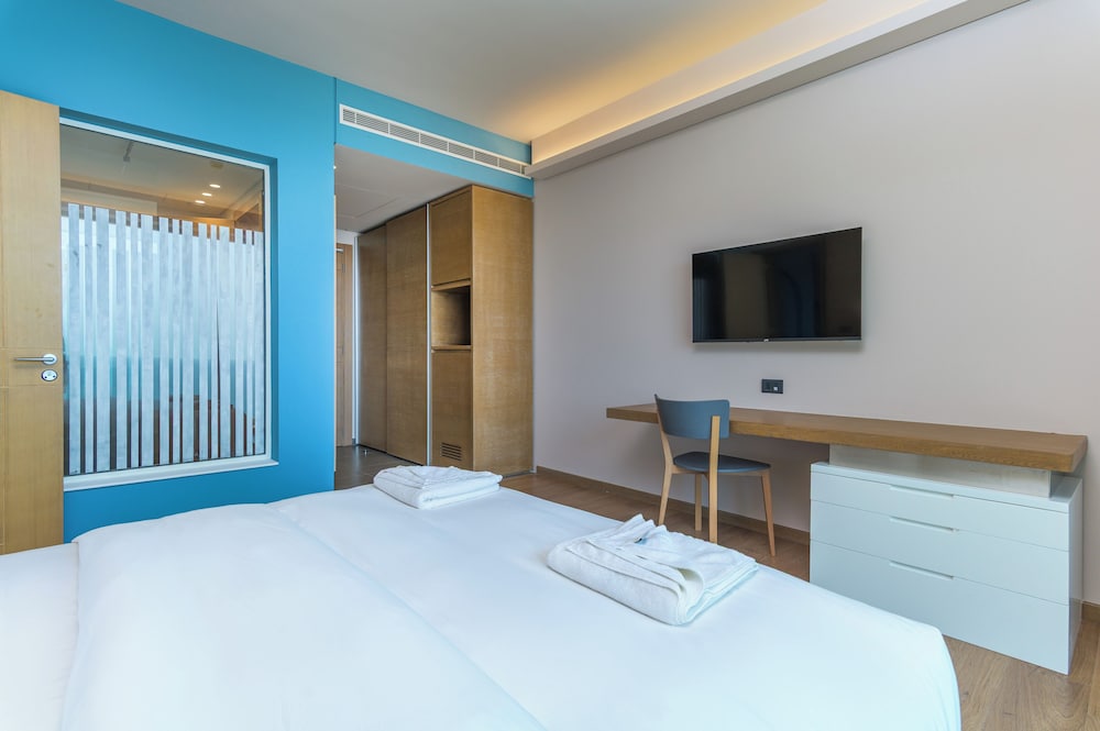 Jounieh Living - Residences by Local Host