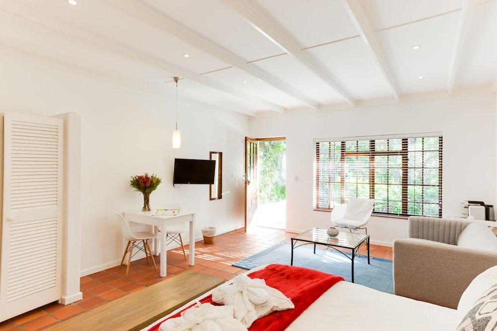 Albourne Boutique Guest House