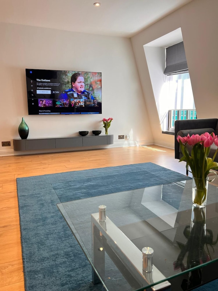 Mayfair Piccadilly Apartment