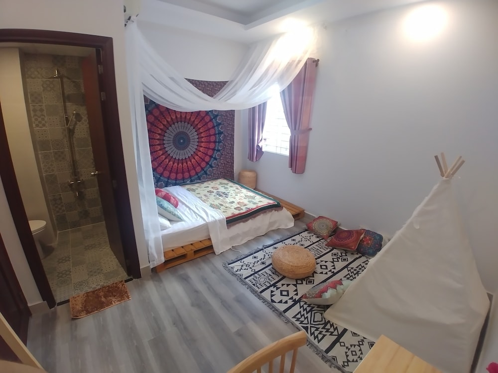 Four of a Kind Hostel