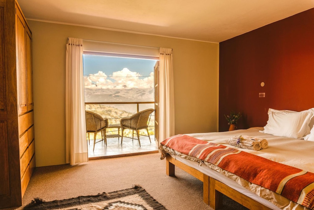 Llanganuco Mountain Lodge