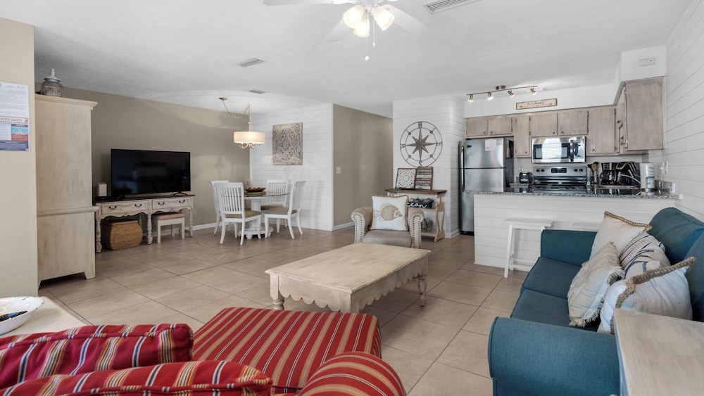 2BR Steps to Sand Pool, Near Pier Park + Free Attraction Tickets!
