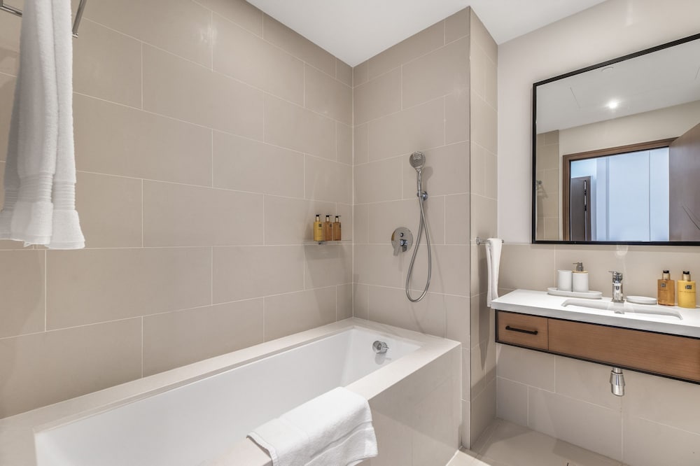 DXB - Vida Residences Dubai Marina - 4308 - DM