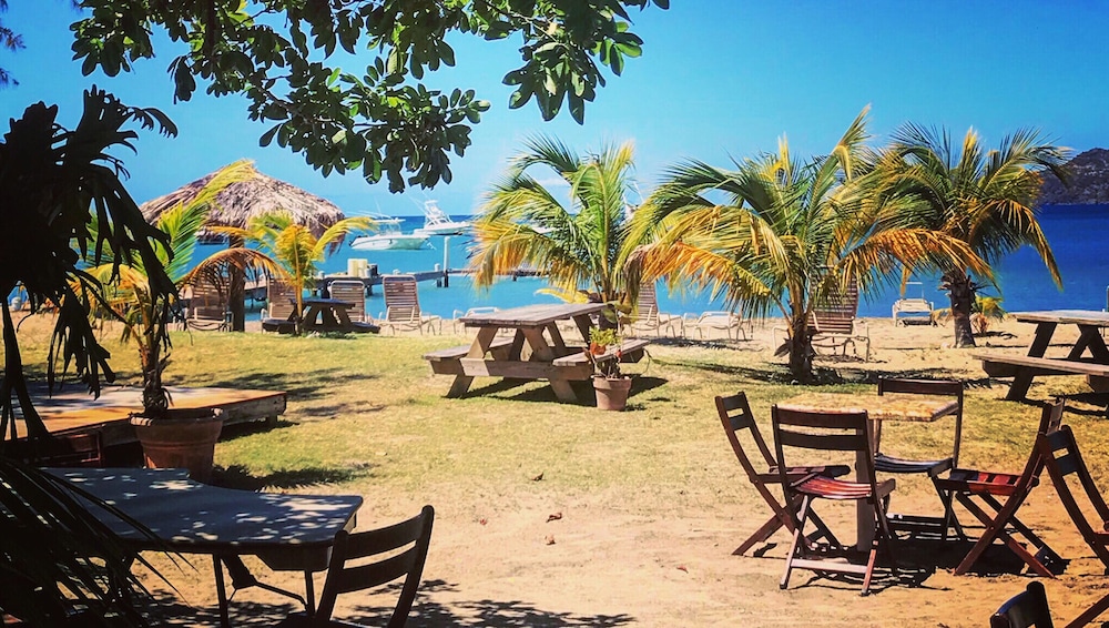 Oualie Beach Resort - Photo 38