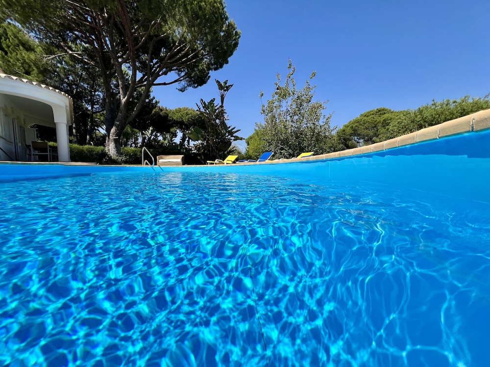Vilamoura White House Villa by Homing