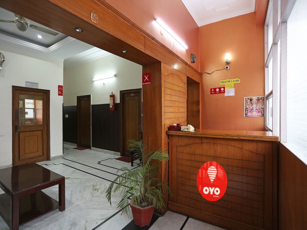 OYO 6001 Hotel City Palace
