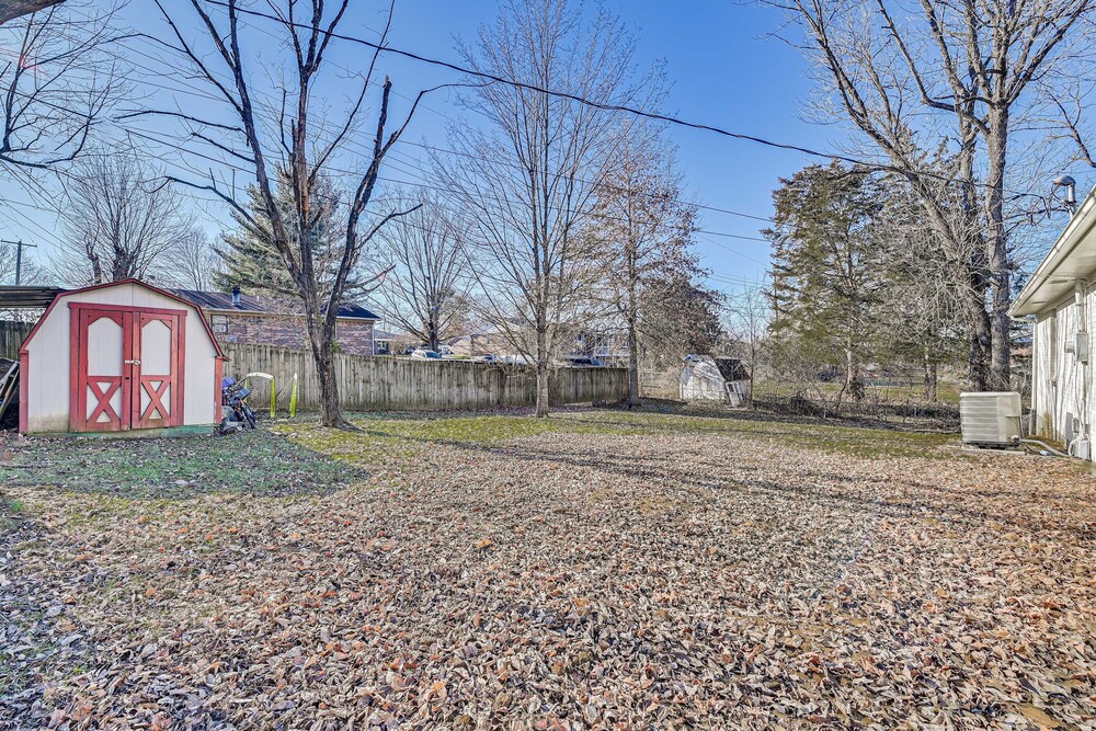 Pet-friendly Lawrenceburg Home Near Distilleries! view 5