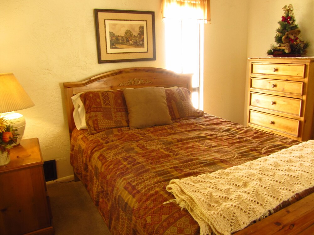 Snow Summit Townhouse Rentals & Sales