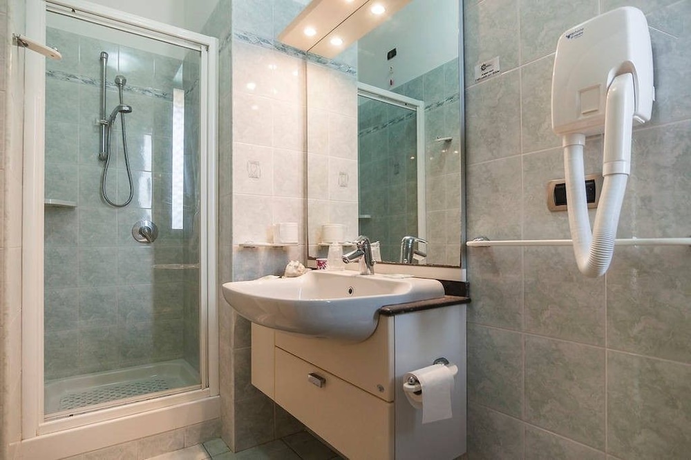 Hotel Tirreno