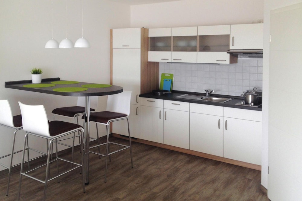 Aparthotel by Lake Heidensee With Boat Rentals