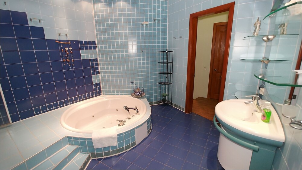 Kyiv Apartments