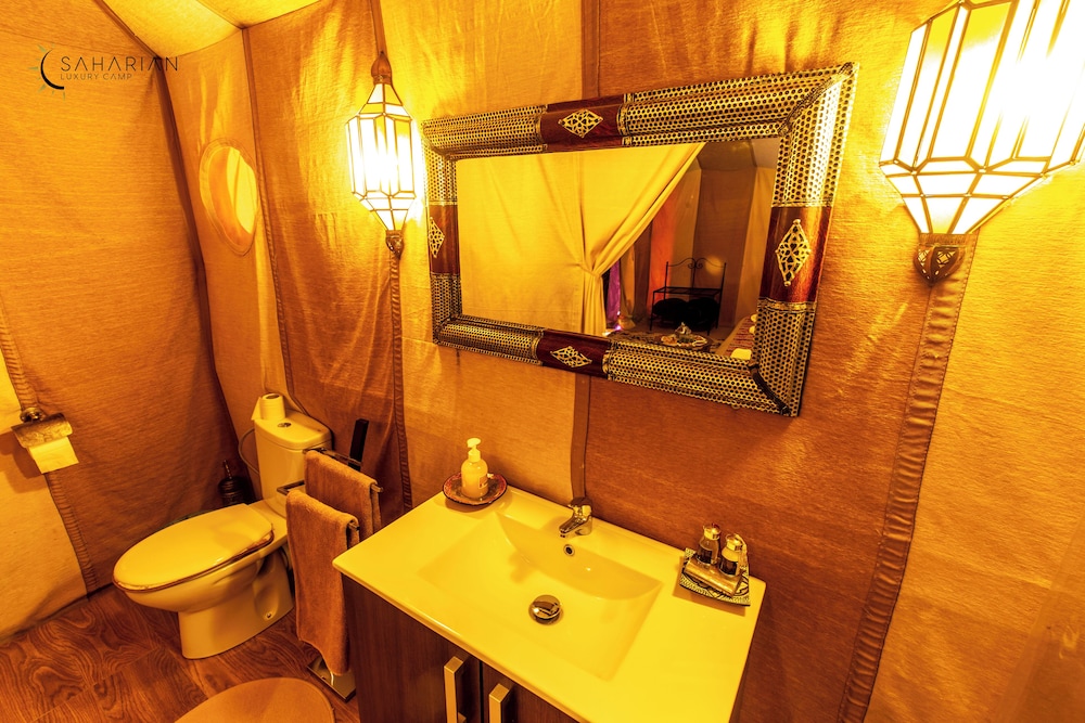 Merzouga Luxury Camp & Camel Trek