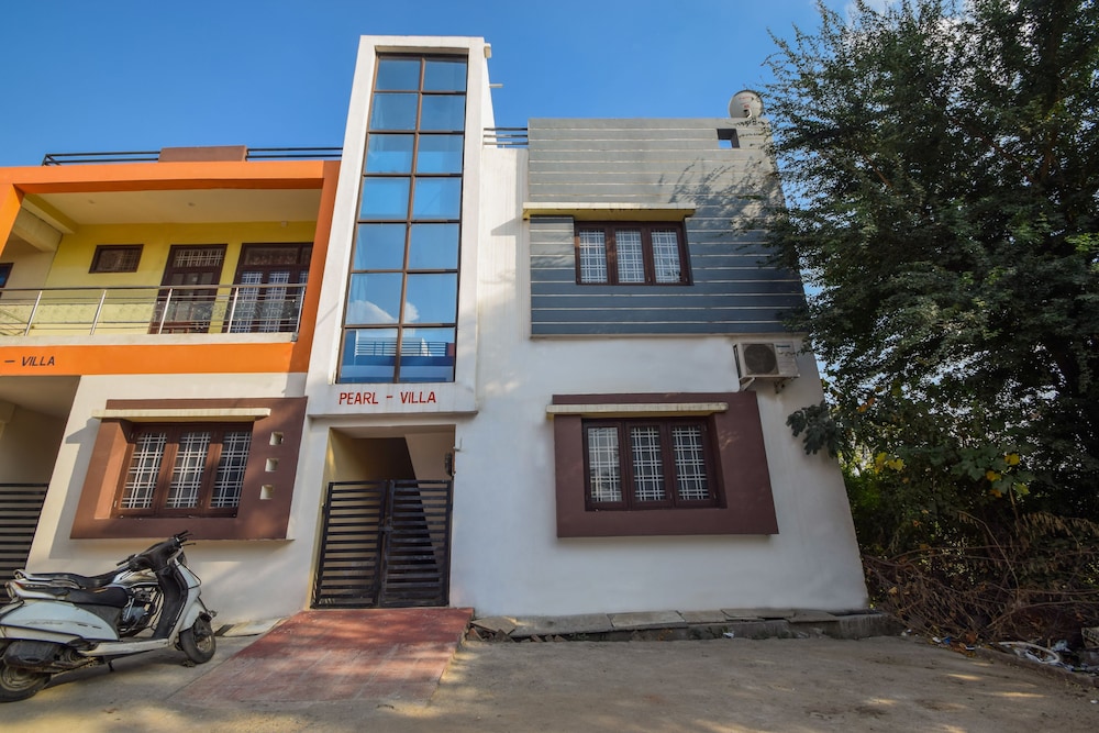 OYO 10094 Home Elegant Stay Hiran Magri