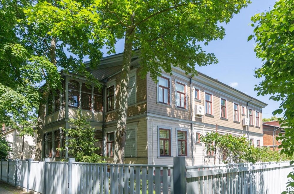 Roze Boutique Apartments