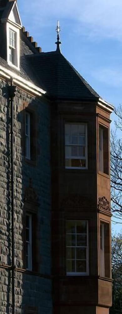Glencoe House